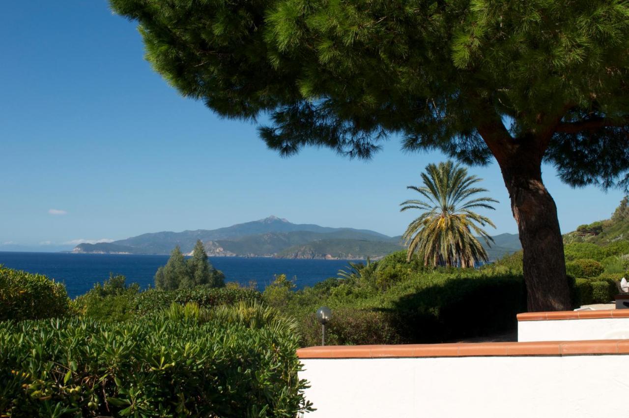 Residential Hotel Villaggio Innamorata Capoliveri  Exterior photo