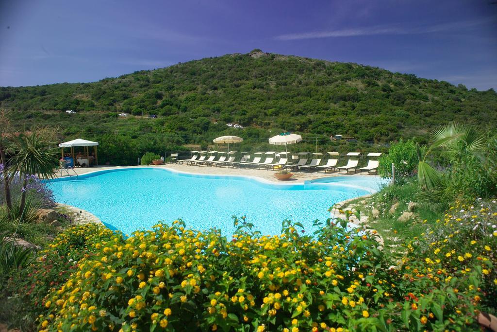 Residential Hotel Villaggio Innamorata Capoliveri  Exterior photo