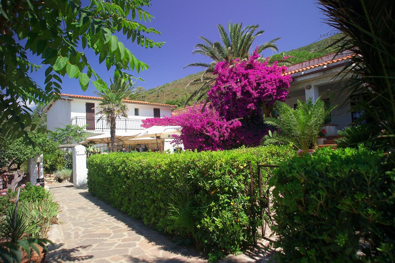Residential Hotel Villaggio Innamorata Capoliveri  Exterior photo